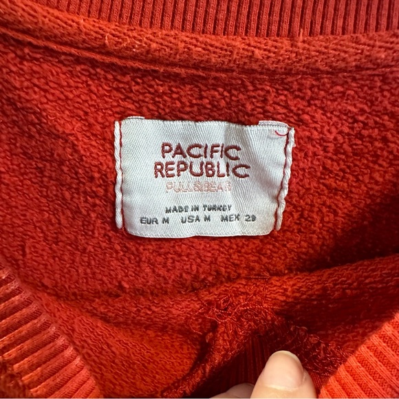 hawaii reef pull and bear cropped crewneck - Picture 3 of 3